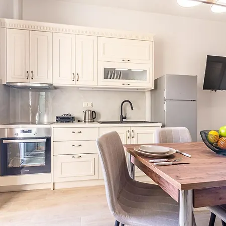 Apartamento Elegant 2 Near The Gazi